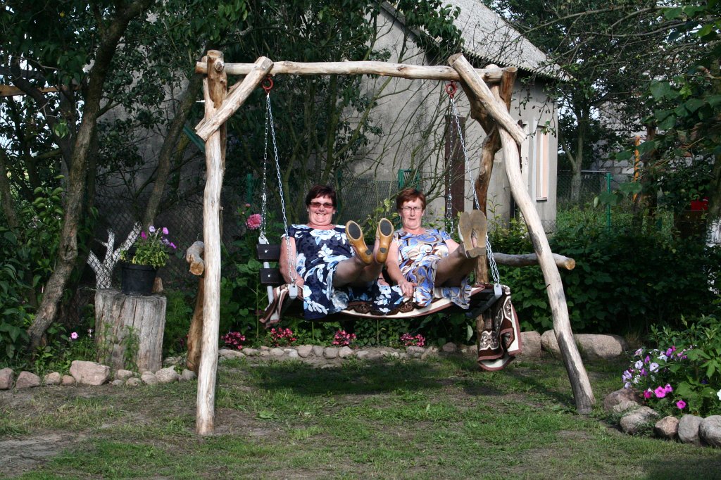 IMG_8233.JPG - Ciotki też się huśtają, a co!