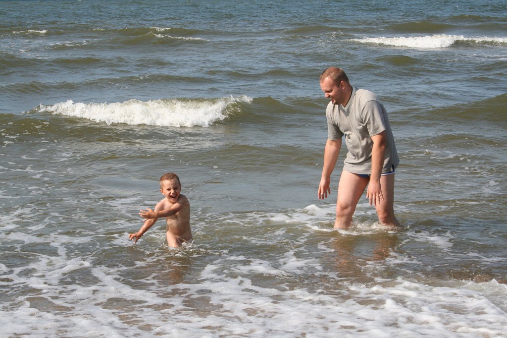 IMG_8519.JPG - Zimna woda? No co Ty?