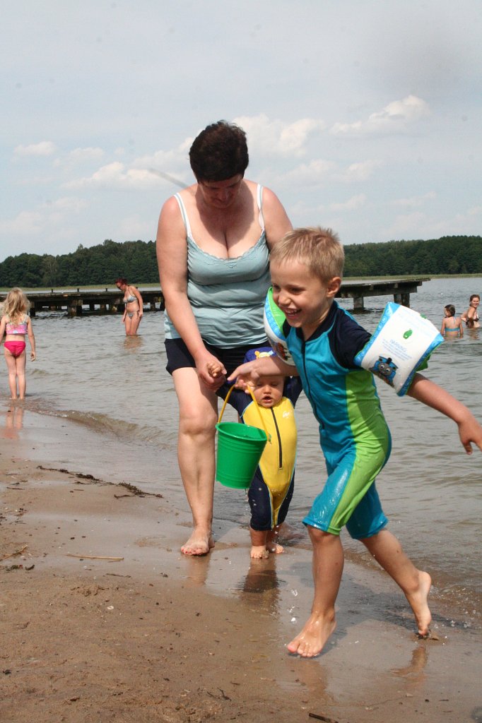 IMG_8825.JPG - Zabawa na całe . . . wiaderko wody!