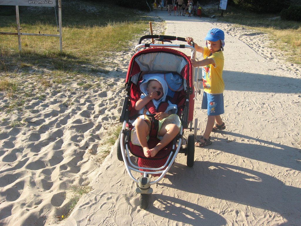 IMG_0908.JPG - Wojtek pomaga nam wracać