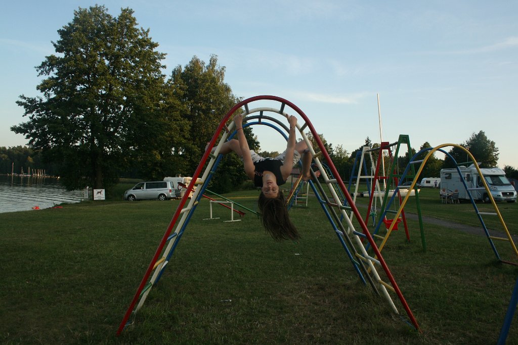 2014-08-09_IMG_0775.JPG - A cóż to za pajęczyca?