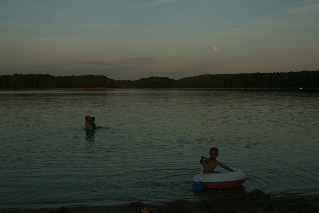 2014-08-09_IMG_0809.JPG - 20:45 - dobra pora na kąpiel :)