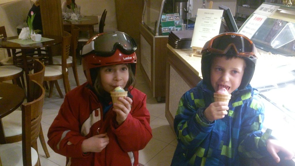 2015-01-30_19-41_DSC_0290.jpg - Piccolo Rymanów - dobre lody, co?