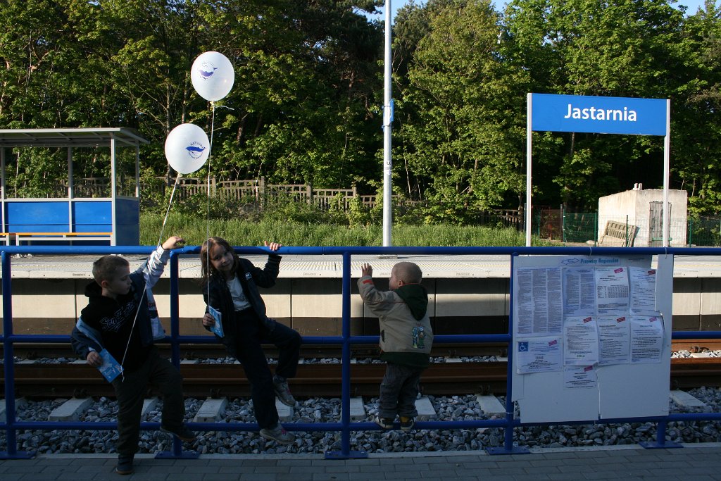 IMG_3258.JPG - W oczekiwaniu na pociąg