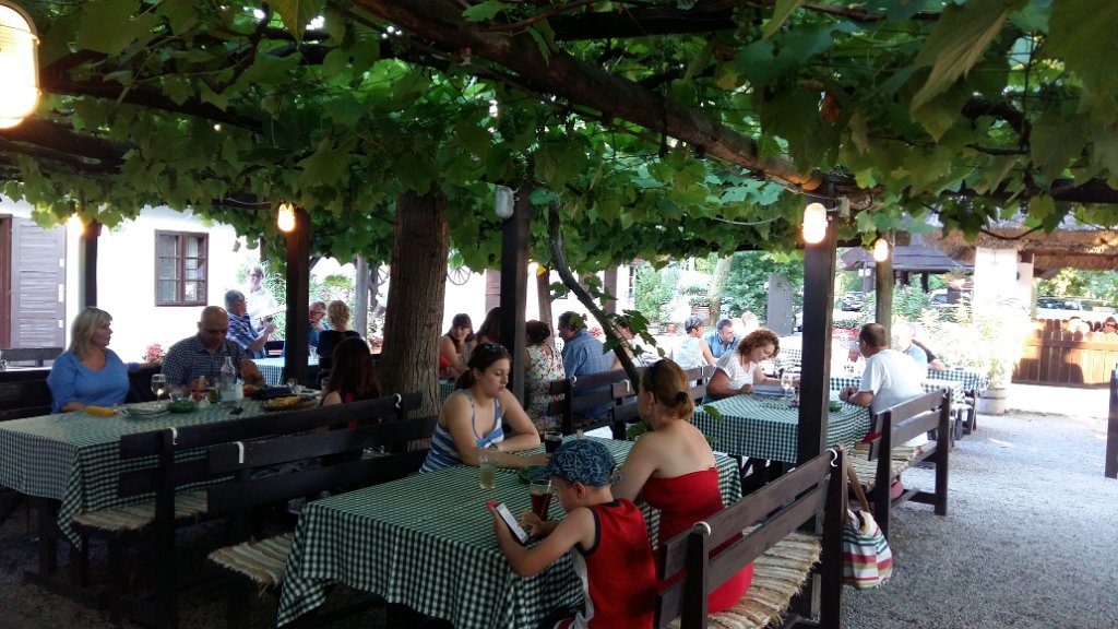 20160719_193830.jpg - Gyöngyösi Betyárcsárda