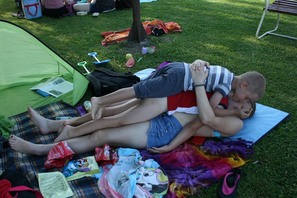 IMG_9642.JPG - Stos dzieciaków :)